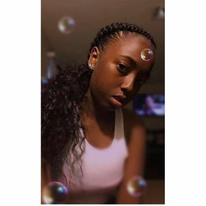 Meet your Posher, Minna